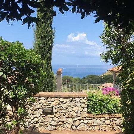 Nisportino, Elba. Bilocale Con Patio Vista Mare. Villa Casale Gastagno Eksteriør bilde